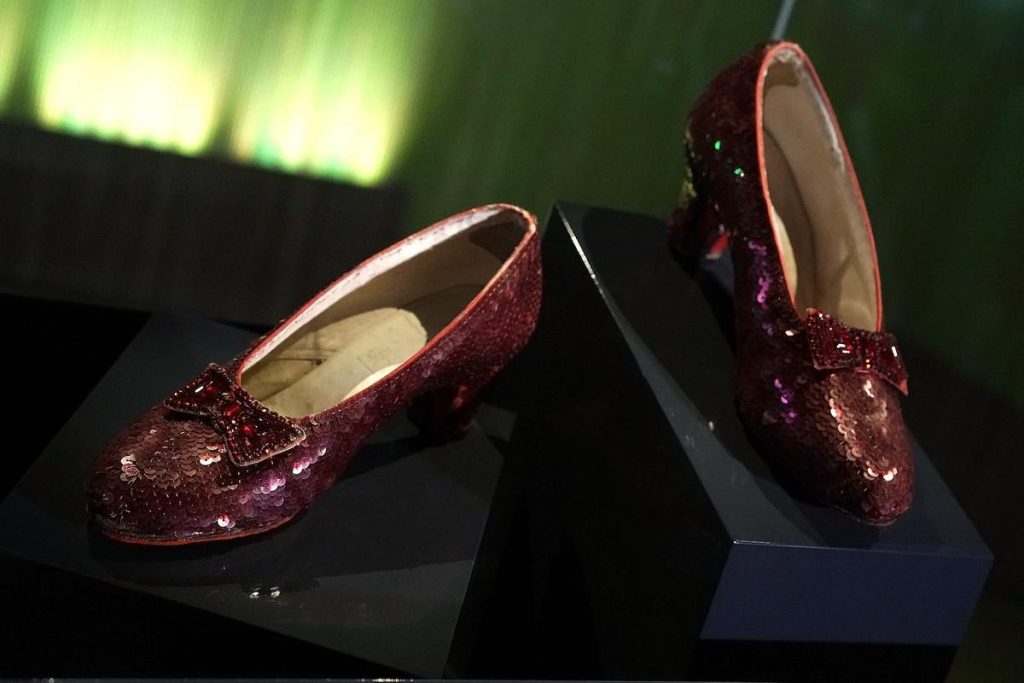 ‘Wizard of Oz’ Ruby Slippers Sell For  Million