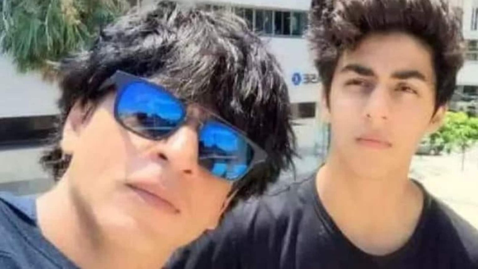 Aryan Khan Shot Star Packed Award Show Scene For His Debut Directorial Show Stardom In Mumbai Yesterday, Shah Rukh Khan Shot For His Cameo Too