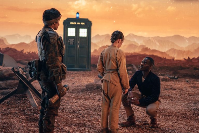 ‘Doctor Who’ Trailer Unveiled After Christmas Special Ends