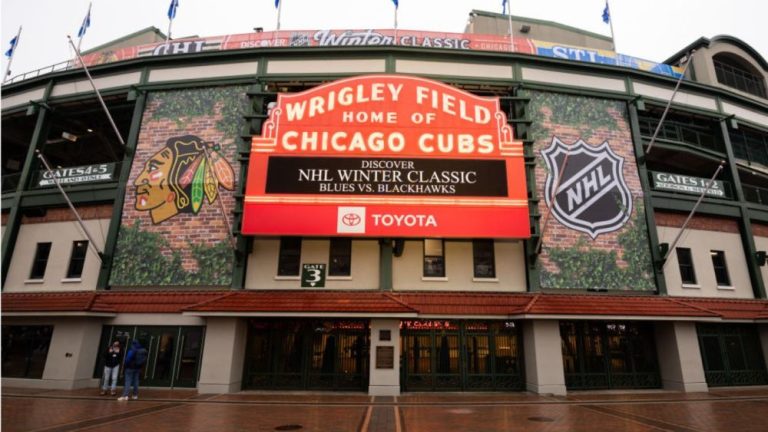 How to Watch NHL Winter Classic 2025 Online: St. Louis vs. Chicago