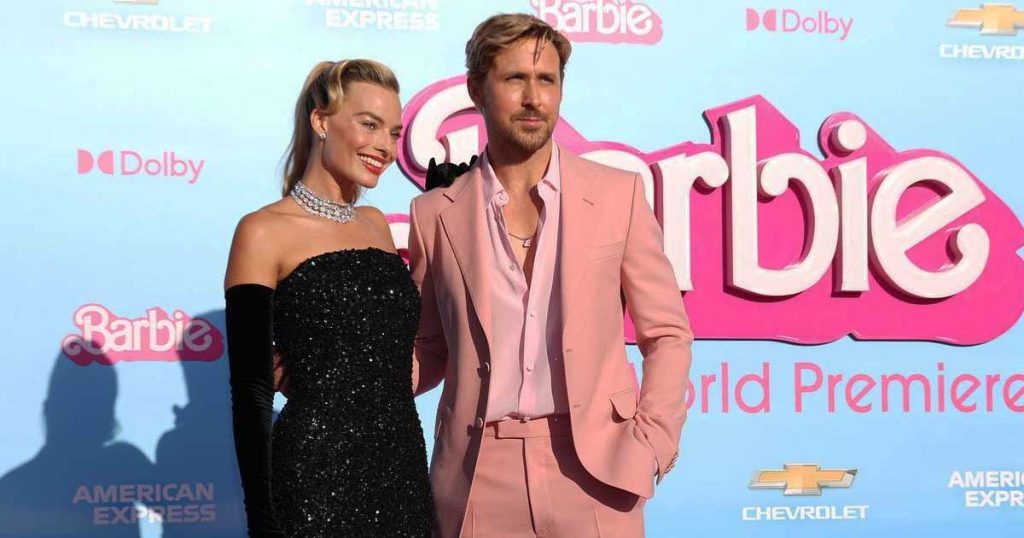 When Margot Robbie’s Daily Beach-Themed Gifts Helped Ryan Gosling Become Ken: “Ken’s Got No Money, No Job, No House”