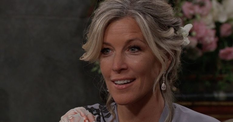 Why Fans Think Laura Wright Is Leaving General Hospital