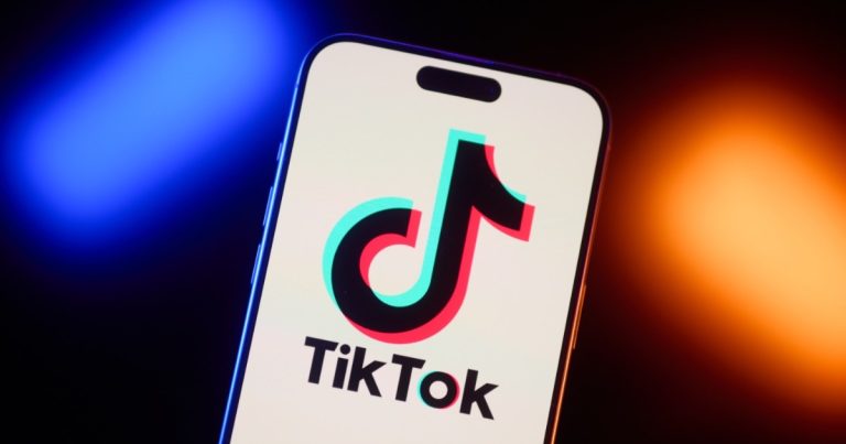 Why Is ‘Vexbolts Mass Unfollowing’ Trending on TikTok & What Did He Do?