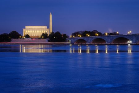 Commuter Plane & Helicopter Crash Over Potomac River