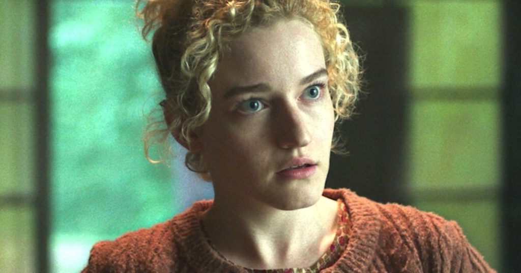 Fantastic Four’s Julia Garner on Playing Silver Surfer in First Steps