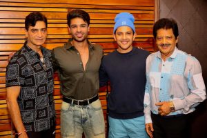 Indra Kumar Says THIS About Teaming Up With Father-Son Duo Udit & Aditya Narayan For A Song In Tera Yaar Hoon Main