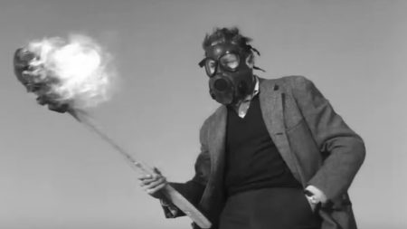 Retro Trailer For Vincent Price’s 1964 Horror Film THE LAST MAN ON EARTH — GeekTyrant