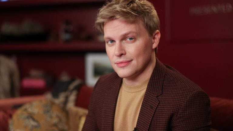 Ronan Farrow Nudged Mia Farrow to Return to Acting: ‘It’s a Gift’