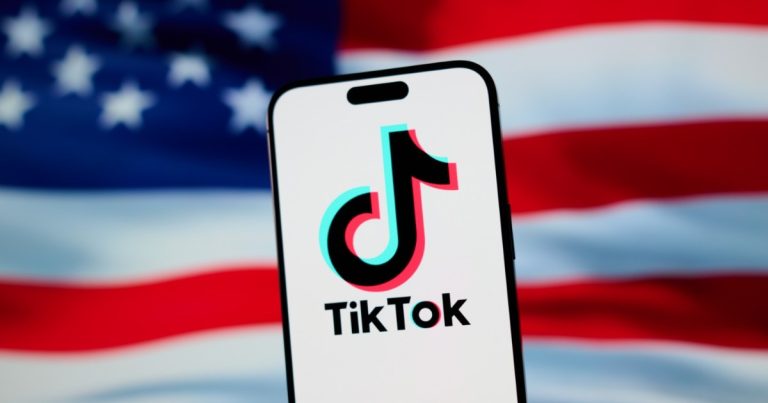 TikTok Restores Service in the US After Donald Trump’s Intervention