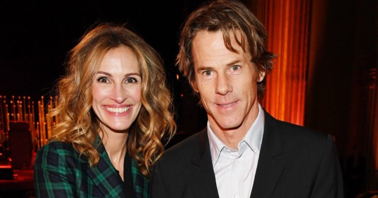 Who Is Julia Roberts’ Husband? Danny Moder’s Job & Relationship History