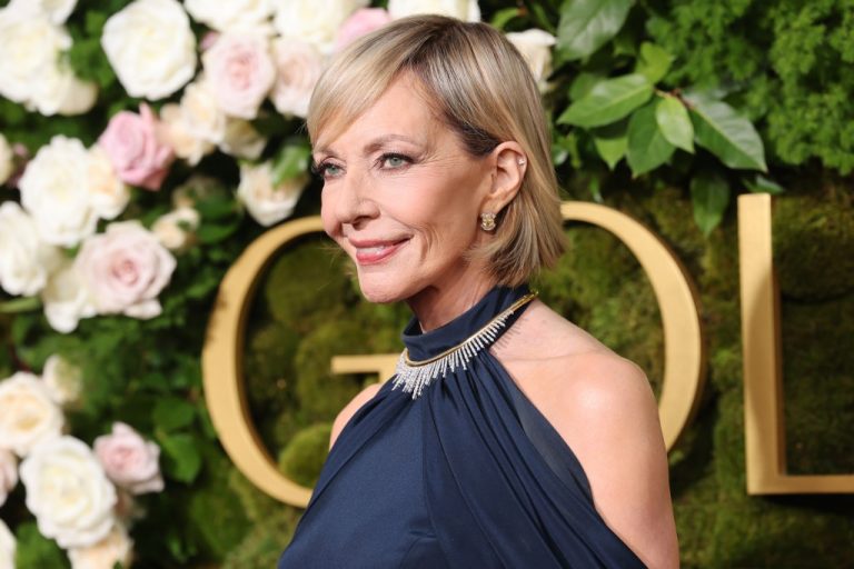 Allison Janney Set For 2025 Make-Up Artists & Hair Stylists Guild Honor