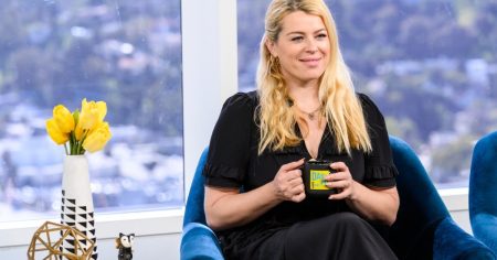 Amanda de Cadenet Says Michelle Trachtenberg Called Her Before Death