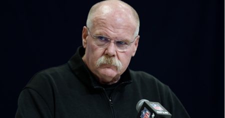 Andy Reid Says Taylor Swift Handled Super Bowl Incident ‘The Right Way’