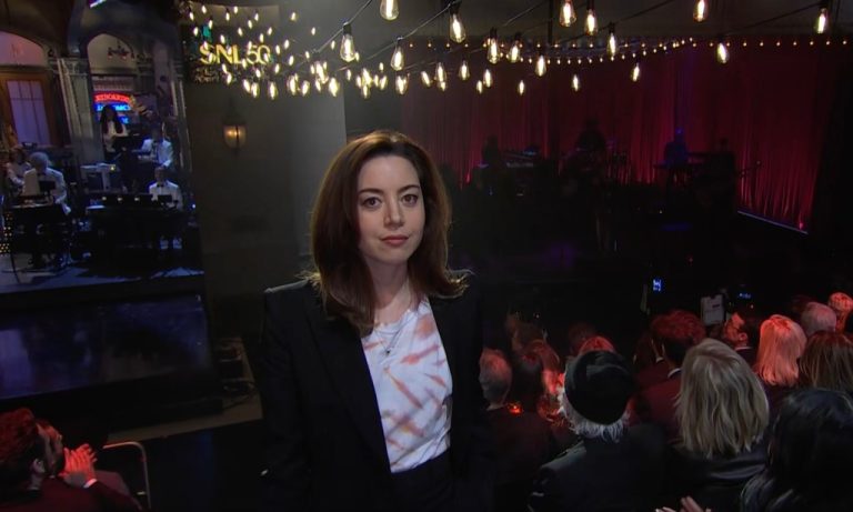 Aubrey Plaza Makes First Appearance Since Her Husband’s Death