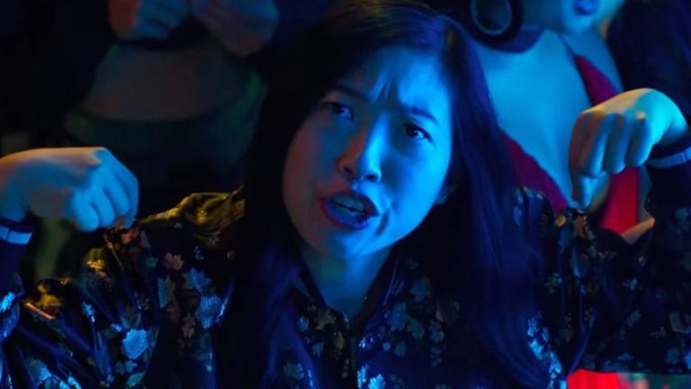 Awkwafina Joins Arnold Schwarzenegger in the Holiday Family Comedy THE MAN WITH THE BAG — GeekTyrant