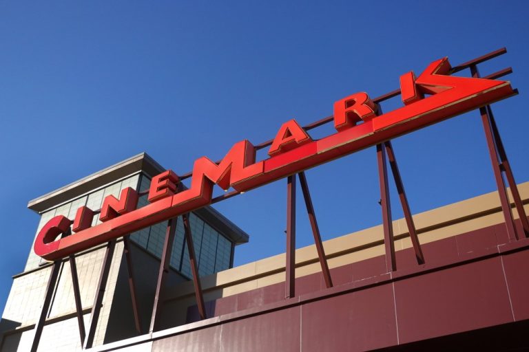 Cinemark Reports Mixed Q4 Results, Restores Shareholder Dividend In Post-Covid Milestone