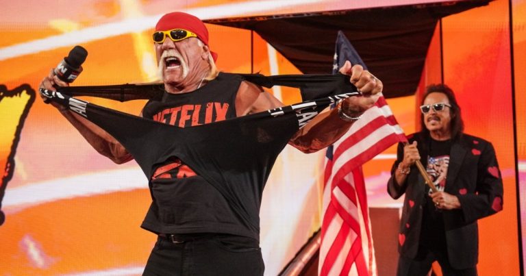 Here’s Why Hulk Hogan Thinks Fans Booed Him at WWE Raw