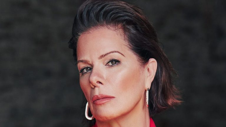 Marcia Gay Harden to Guest Star in ‘Margo’s Got Money Troubles’