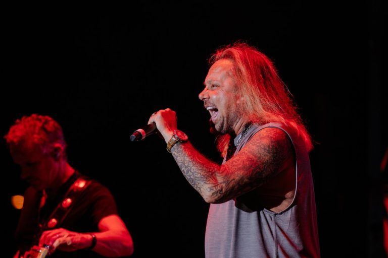 Plane Owned By Motley Crue’s Vince Neil Involved In Deadly Crash