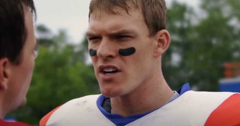 Reacher’s Alan Ritchson Gives Blue Mountain State Season 4’s Release Update