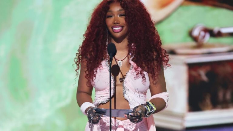 SZA to Release New ‘Lana’ Songs During the Super Bowl