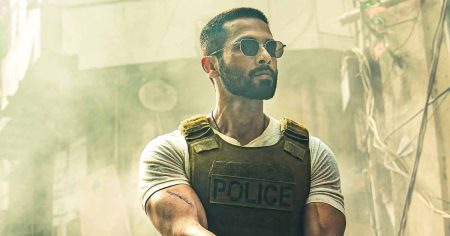 Shahid Kapoor Starrer Completes 4 Weeks In Theatres, Stays Below 40 Crores