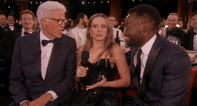 ‘The Good Place’ Cast Reunites In SAG Award ‘Challengers’ Bit