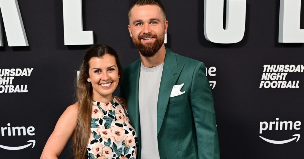 Who Is Jake Elliott’s Wife? Annie’s Kids & Relationship History