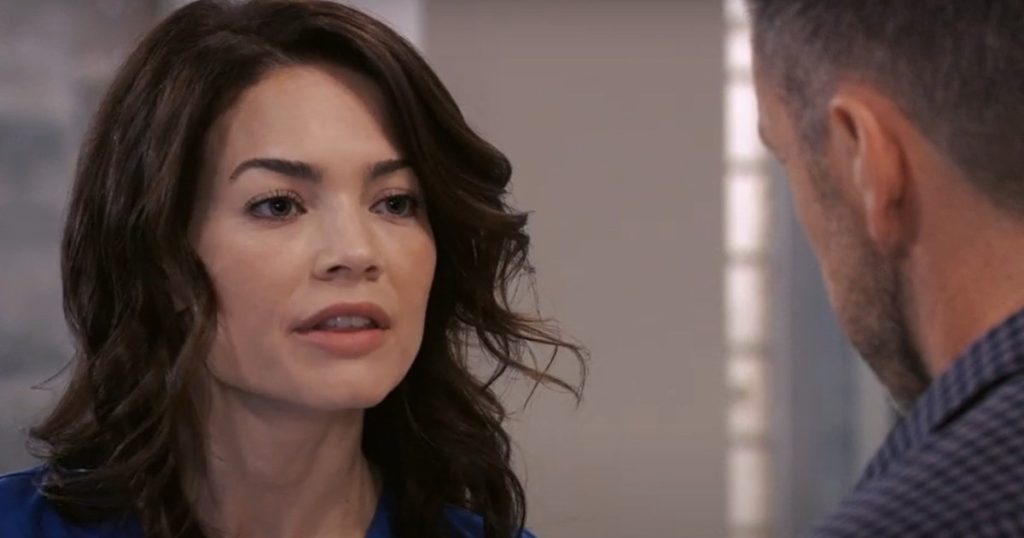 Why Fans Think Elizabeth Webber Is Leaving General Hospital