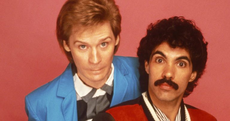 Daryl Hall calls John Oates rift a disappointing betrayal