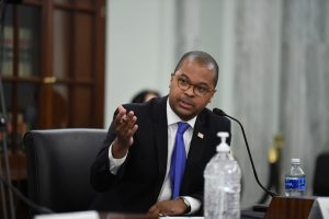 FCC Commissioner Geoffrey Starks To Resign In Spring 2025