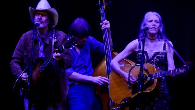 Gillian Welch and David Rawlings Enthrall L.A. Crowd: Concert Review