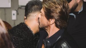 Shah Rukh Khan Gives Warm Hug To ‘Tauba Tauba’ Singer Karan Aujla In A Rare Moment From IIFA 2025 Opening Ceremony