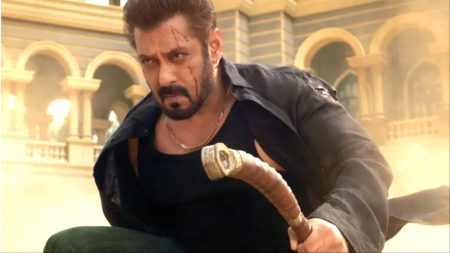 Will Salman Khan Starrer SKIP The Usual Friday Release Like Tiger 3 And Arrive In Theatres On Sunday? Here’s What We Know